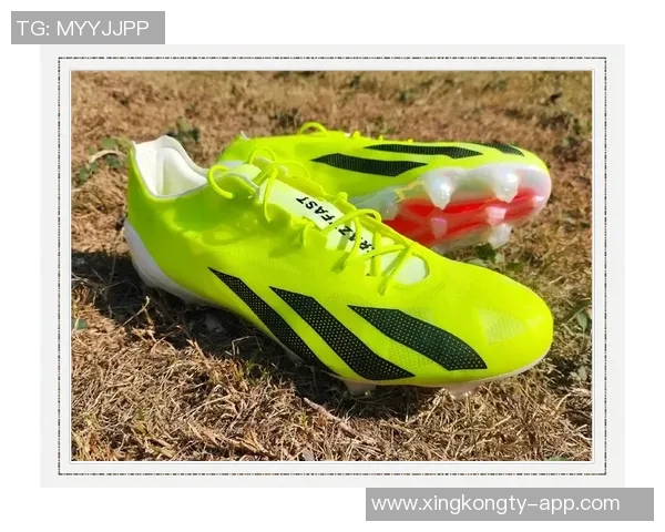 2025年足球球星战靴最新款式解析与性能评测全面升级