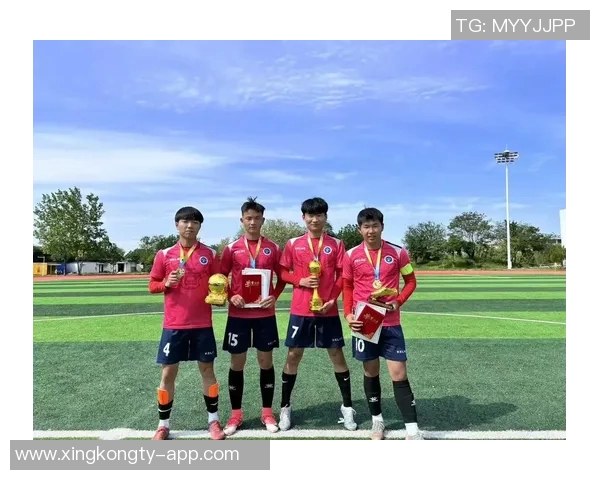 百事球星经典足球广告：燃情赛场再现传奇，明星踢出新高度